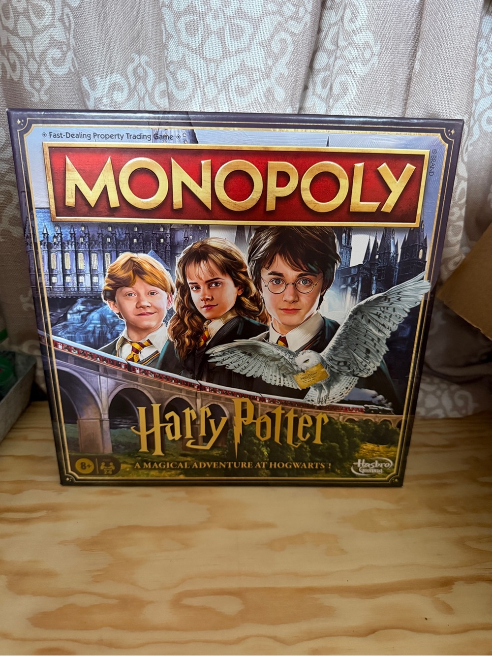Monopoly Harry Potter Board Game - Monopoly (Red, Gold, Black)